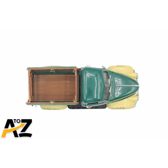 Ertl Thomas Kinkade 1947 Stedebaker Thom' Bait and - Picture 5 of 12